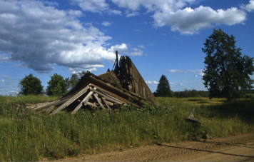 trip99_061soligalich_uezd_chasovnya